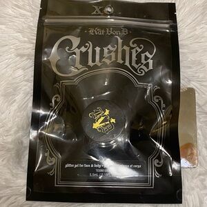 Kat Von D Crushes Glitter Gel in Gold